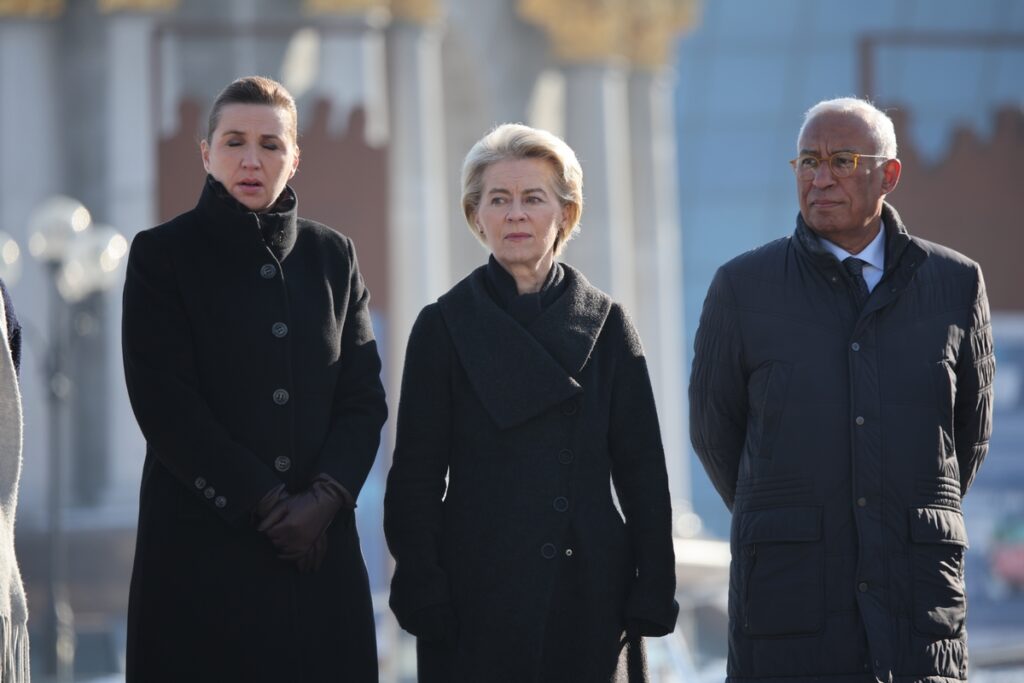 Visite d’Ursula von der Leyen, présidente de la Commission européenne, et du Collège de la Commission européenne en Ukraine thumbnail