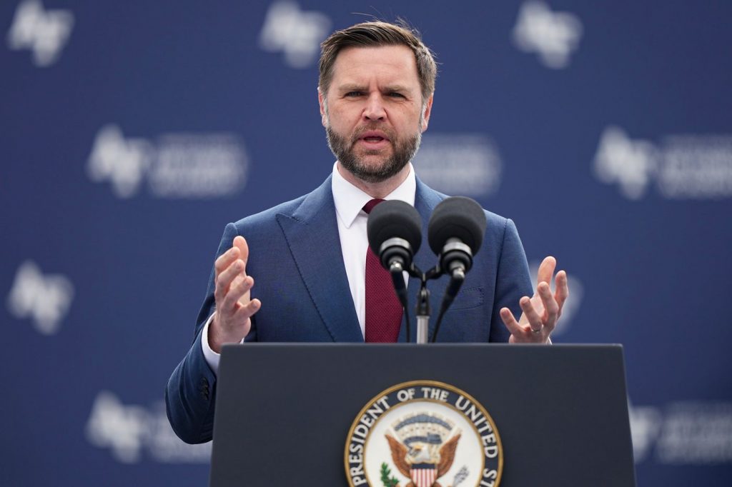 JD Vance accuse une campagne financée par Israël d’avoir visé l’accord avec l’Iran