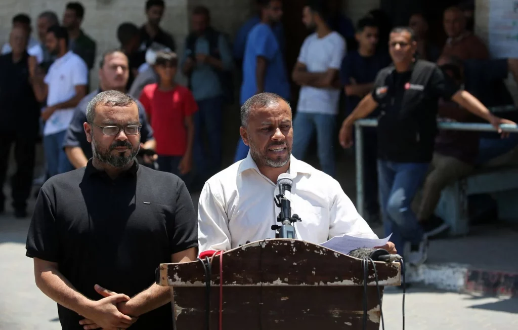 Bande de Gaza : le Hamas annonce la dissolution de son administration et ouvre une transition encore fragile