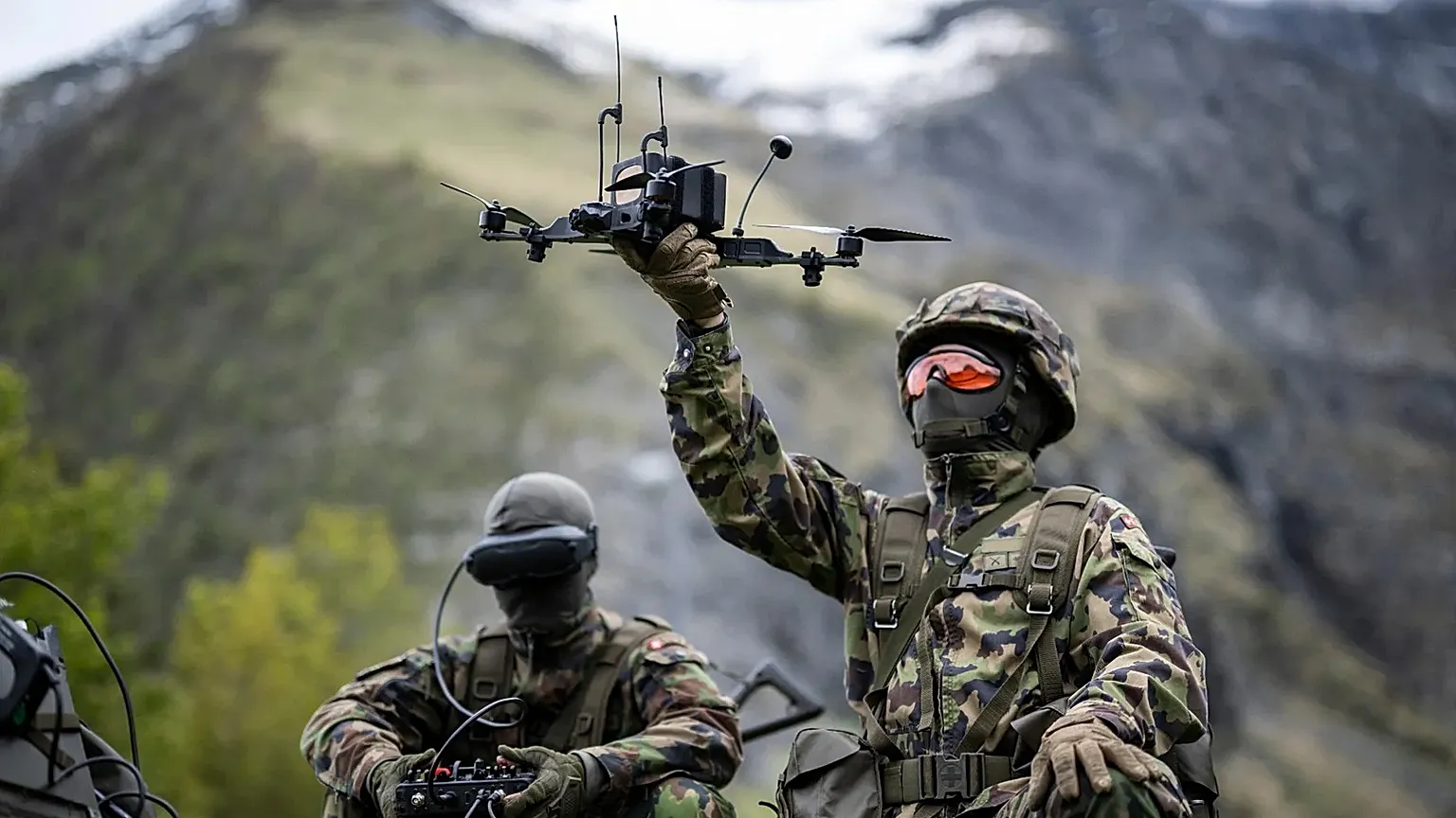 Illustration de l’article « Les survols de drones exposent les failles de la défense européenne »